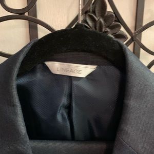 Mens 42S Grey suit Lineage brand
